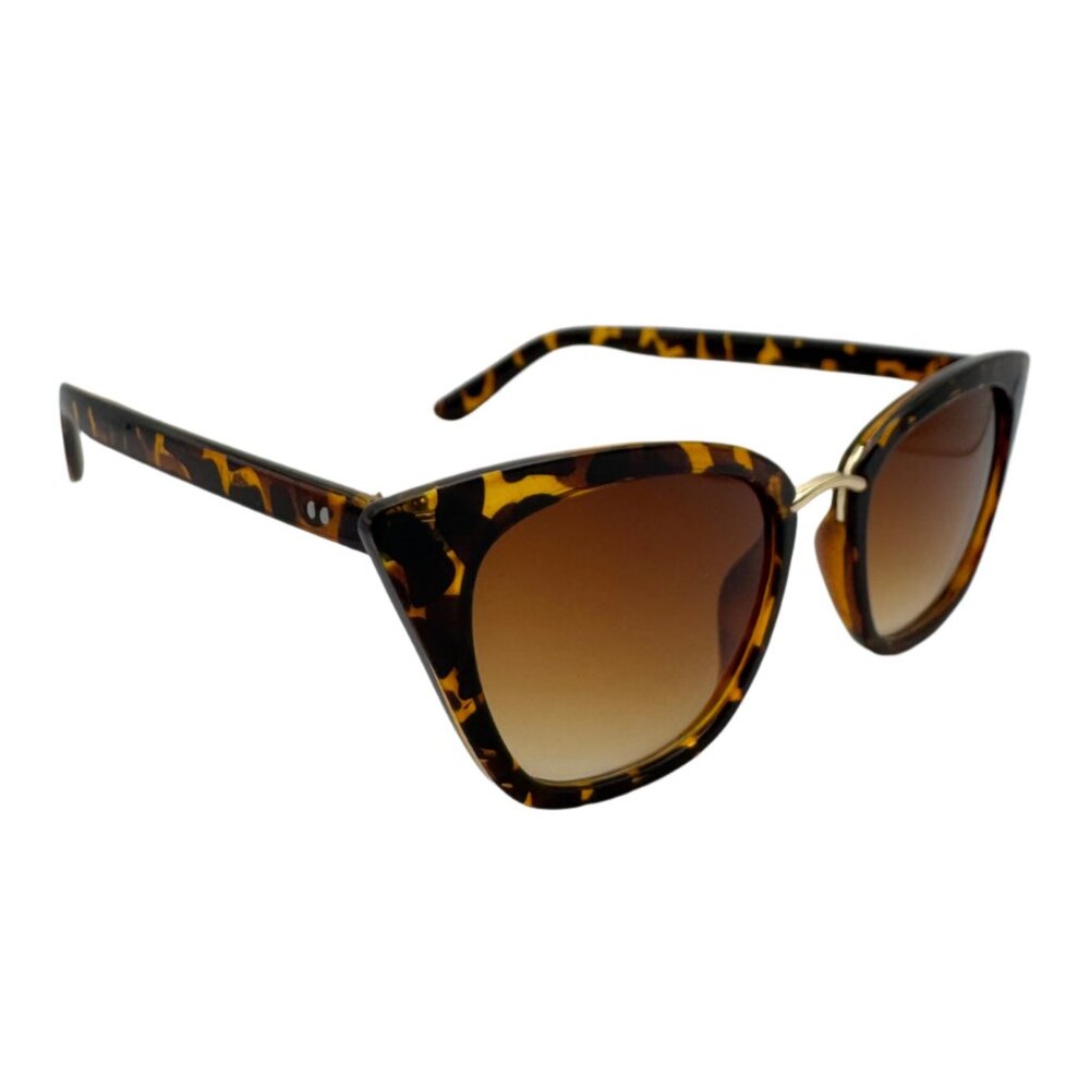 9129 | Tortoise Cateye Sunglasses - Picture 2 of 5
